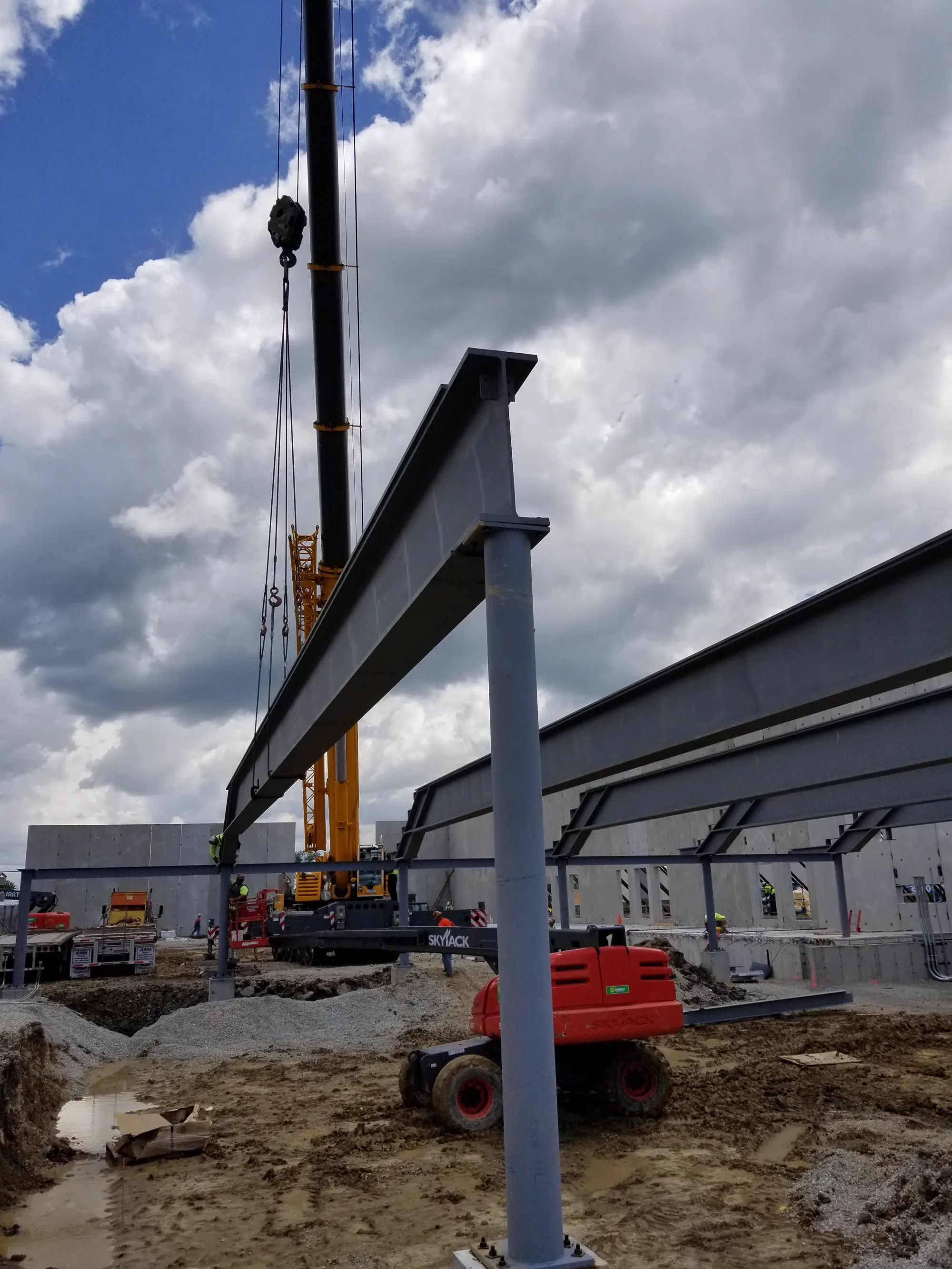 FMC Natatorium structural steel erection and construction progress photo 17