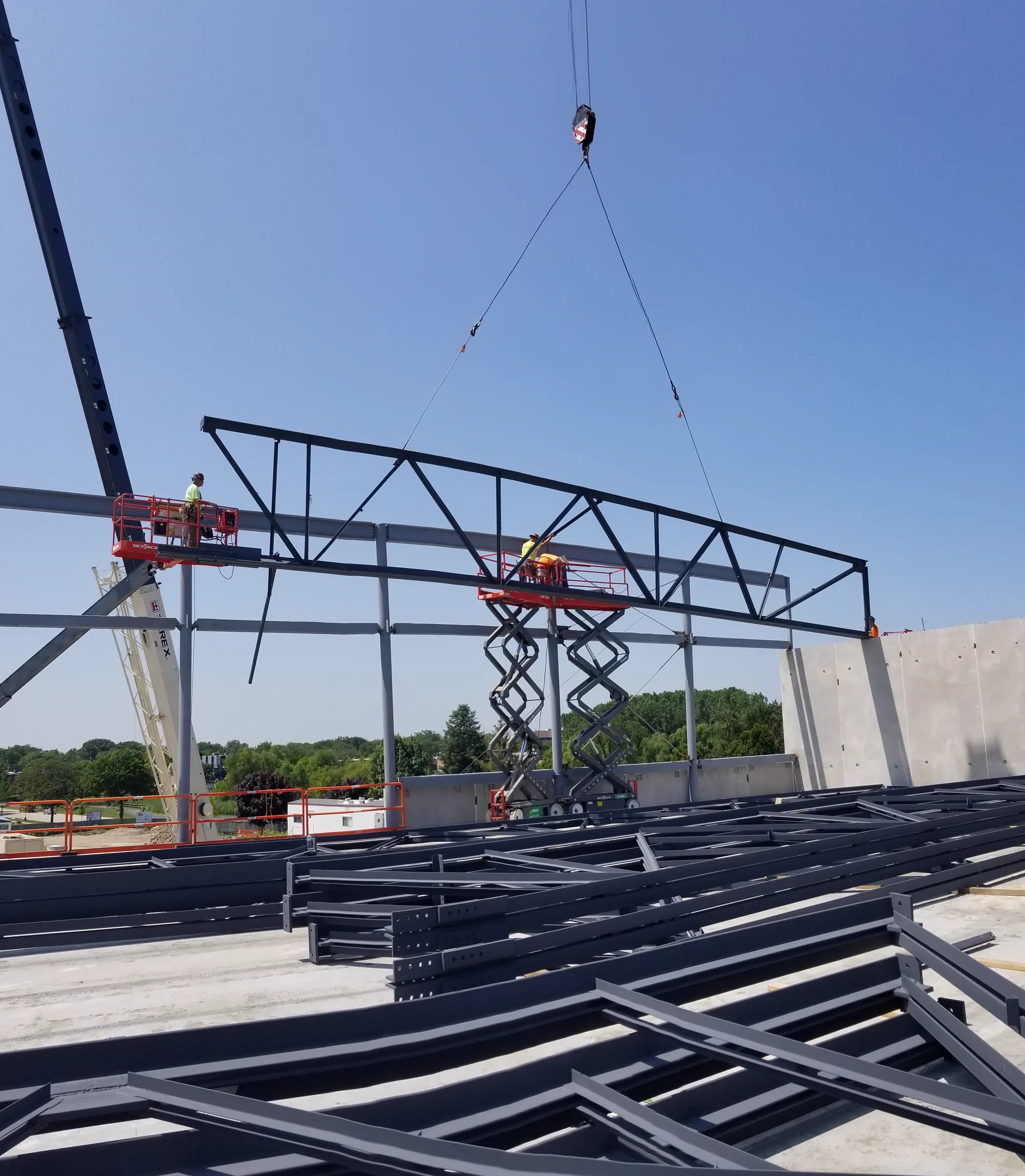 FMC Natatorium structural steel erection and construction progress photo 34