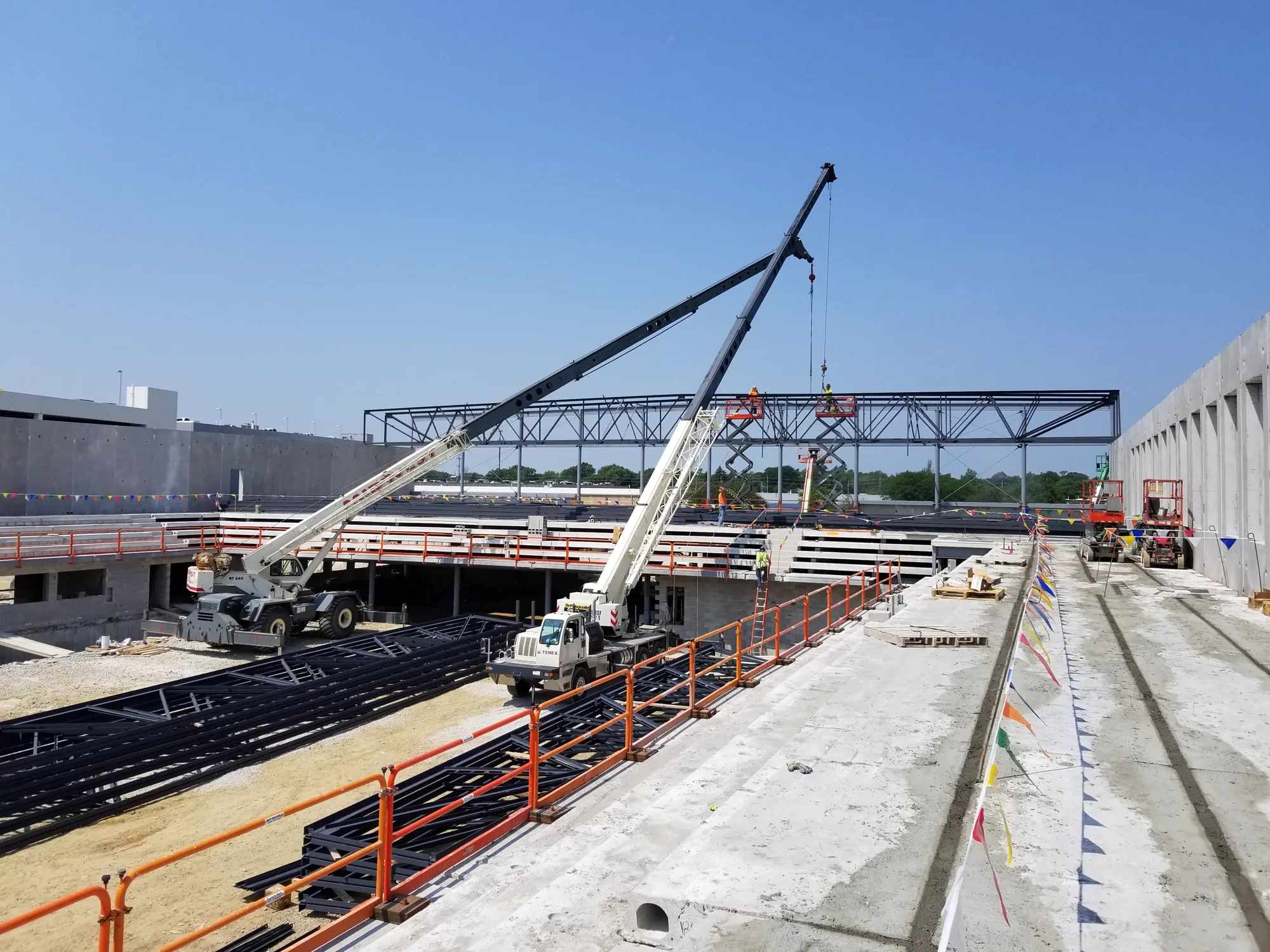 FMC Natatorium structural steel erection and construction progress photo 41